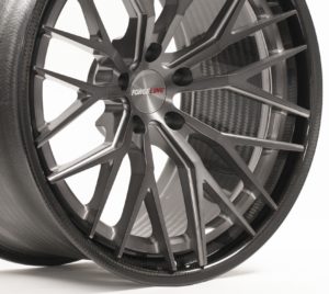 Forgeline Carbon+Forged CF203 in Dark Transparent Smoke